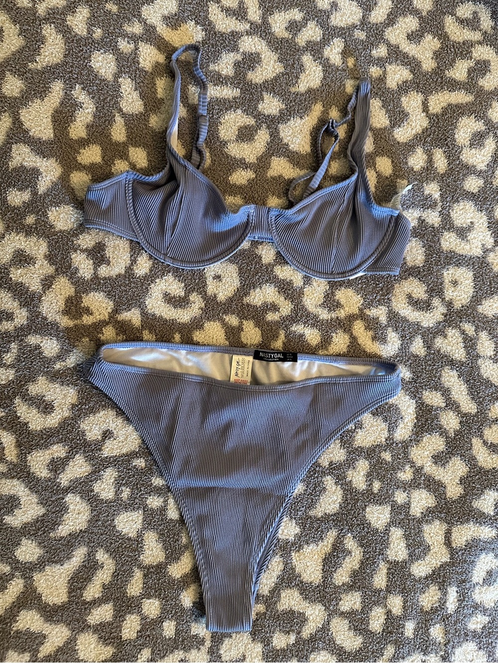 NWOT! Nasty Gal Ribbed Bikini Set